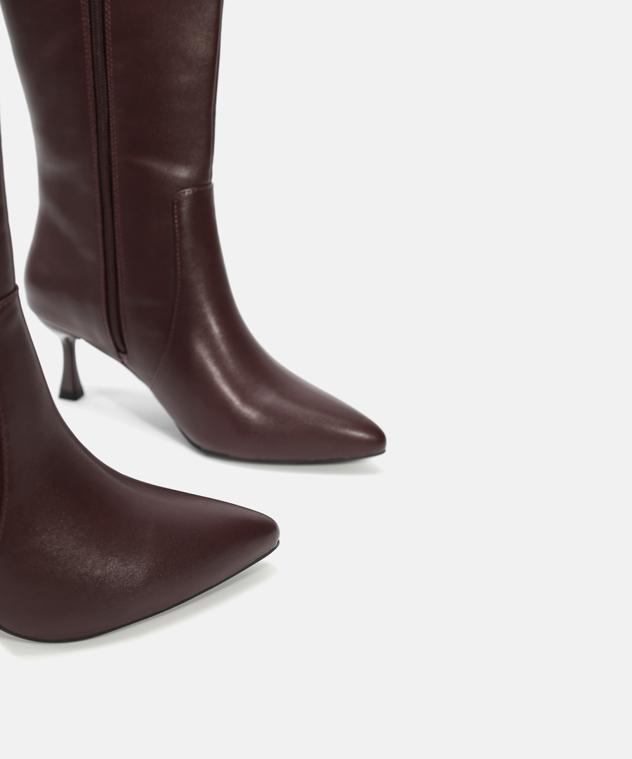 Botas altas tacón kitten image number null